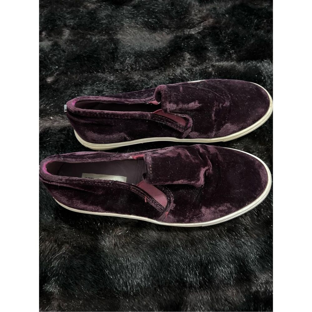 Steve Madden velvet red wine/ purple slip on loafers shoes 8.5